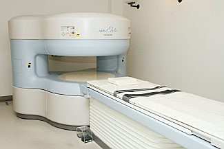 MRI